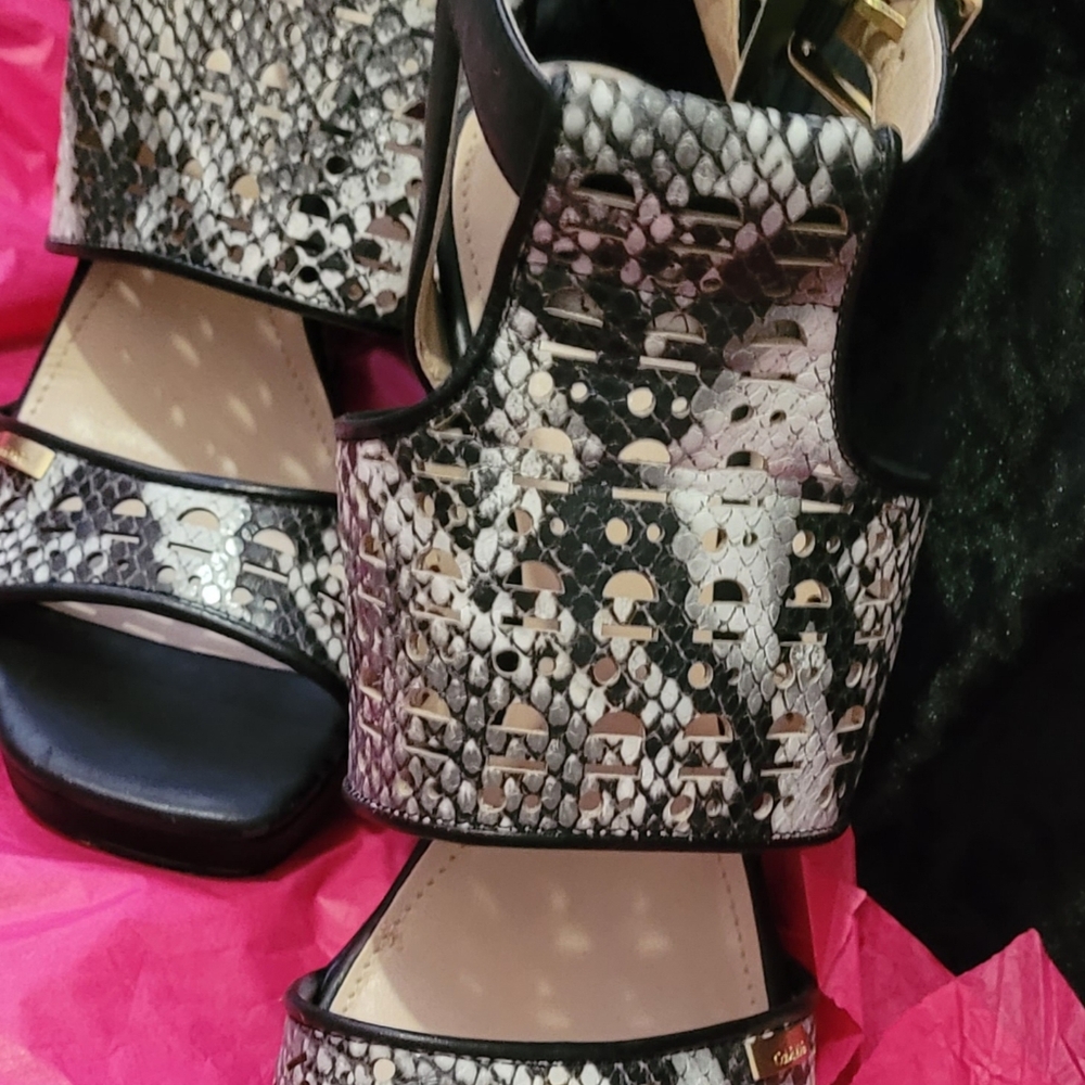 Calvin Klein Vallin Blk & White Python Chunkie He… - image 7